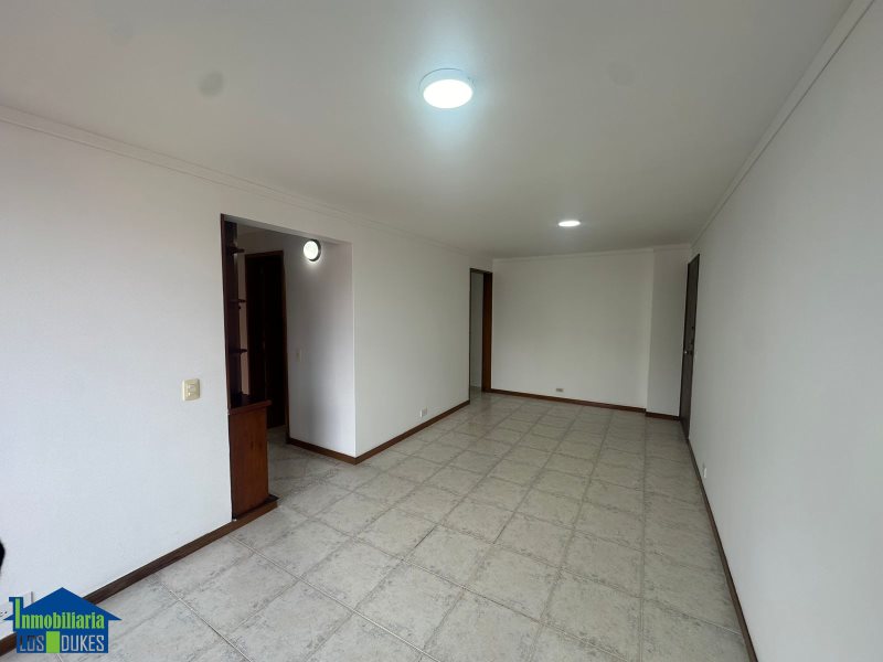 Apartamento en Arriendo en Loma De Los Bernal