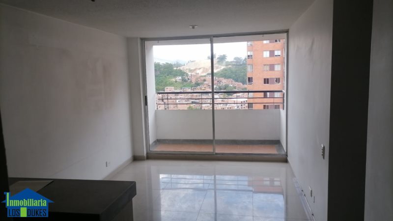 Apartamento en Arriendo en Loma De Los Bernal