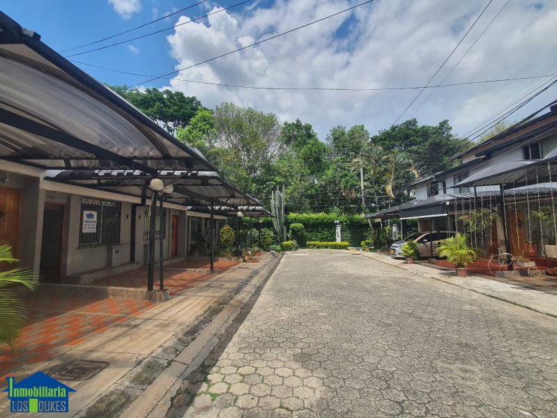 Casa en Arriendo en Belén La Gloria